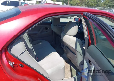 2011 Toyota Camry Le z USA, uszkodzony, nr VIN 4T1BF3EK9BU191041